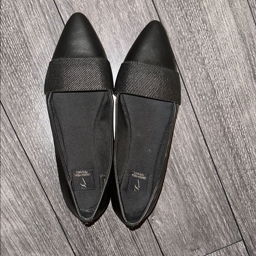 Simply Vera Vera Wang Black Textured Flats